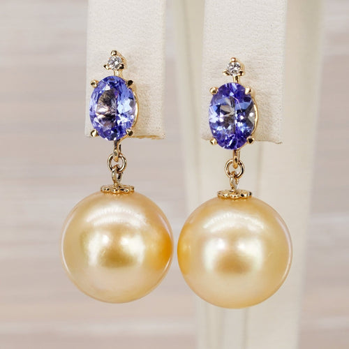 Boucles d'oreilles Boucles d'oreilles en or jaune 18 kt, tanzanites, perles et diamants 58 Facettes R0059