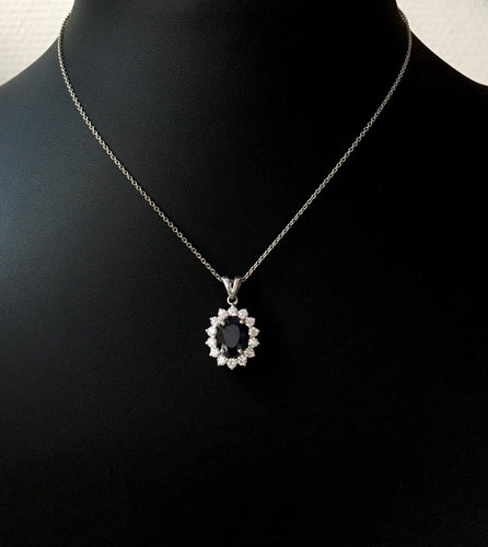 Collier Collier en or blanc 18K, saphir et diamants 58 Facettes 298