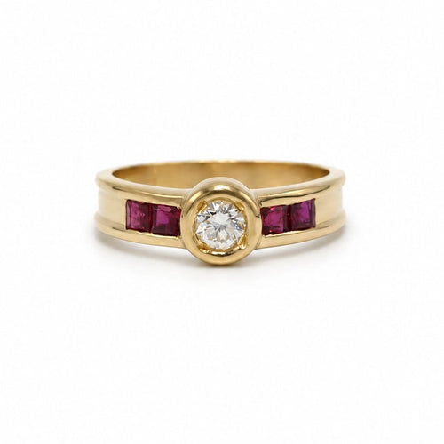 Bague 54 Bague vintage en or jaune 18k, rubis et diamant 58 Facettes SA089
