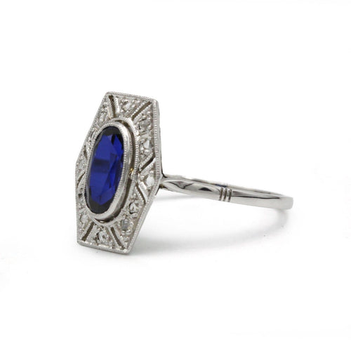 Bague 53 Bague Art déco en or blanc 750, diamants et saphir 58 Facettes SA065