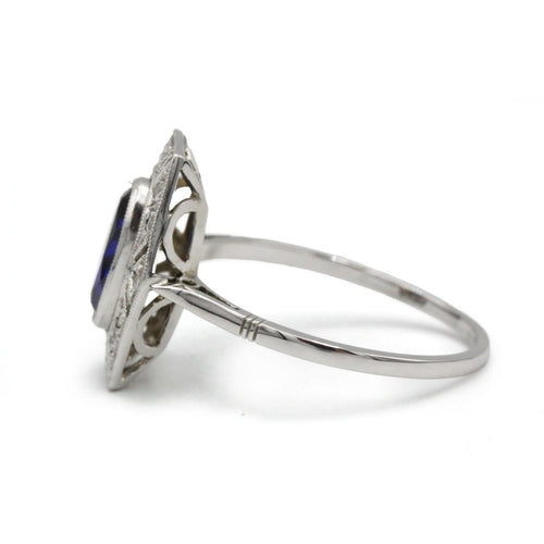 Bague 53 Bague Art déco en or blanc 750, diamants et saphir 58 Facettes SA065