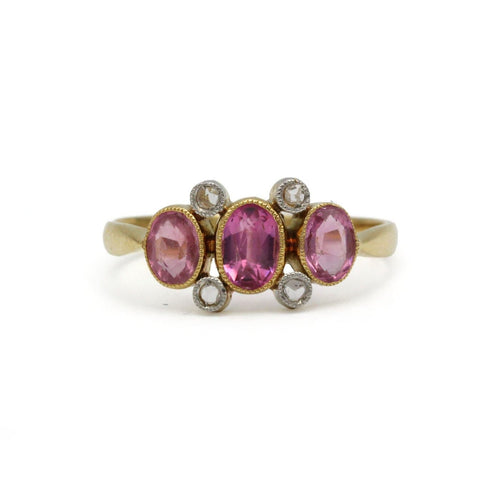 Bague 57 Bague ancienne en or jaune 750, saphirs roses et diamants taille rose 58 Facettes SA049