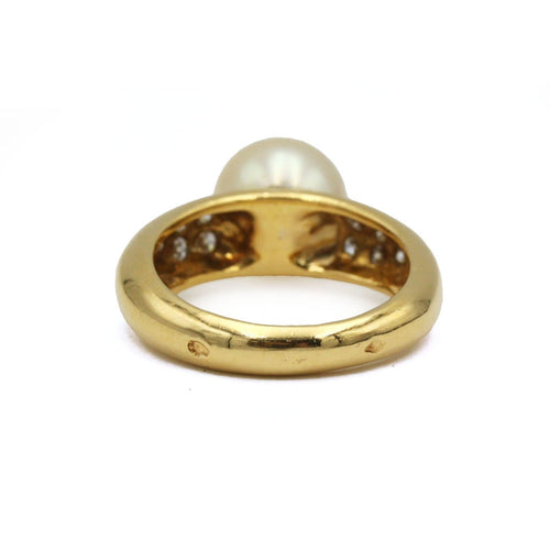 Bague 52 Bague en or jaune 18K, diamants et perle 58 Facettes SA045