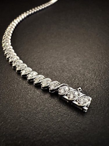 Bracelet Bracelet en or blanc 14K et diamants 58 Facettes BR4511MT