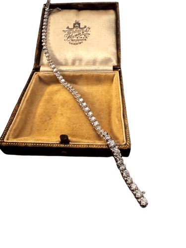 Bracelet tennis en or blanc 18k et diamants