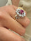 Bague 56 Bague Pompadour en or blanc, rubis et diamants 58 Facettes BM270