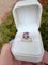 solitaire-amethyste-ovale-or-jaune-18k-joaillerie-femme.jpeg