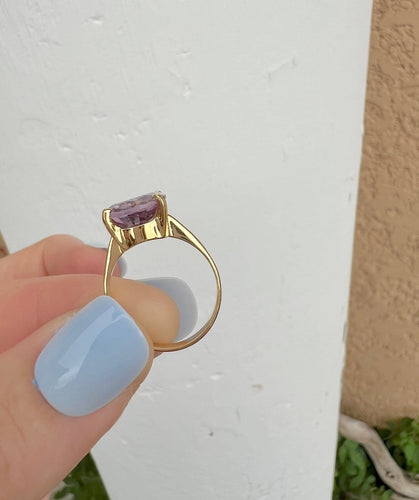 bijou-joaillerie-luxe-bague-amethyste-ovale-or-18k.jpeg