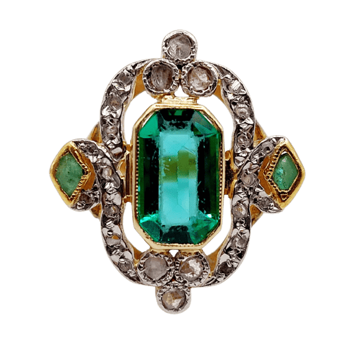 Bague 50.5 Bague marquise en or 18k, platine, pâte de verre et diamants 58 Facettes A07888