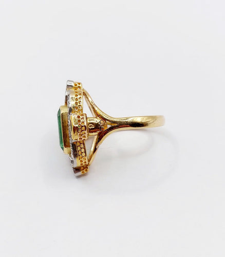 Bague 50.5 Bague marquise en or 18k, platine, pâte de verre et diamants 58 Facettes A07888