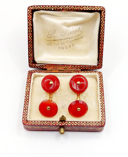 Boutons de manchette Boutons de manchette en or 18k et cornalines, circa 1920 58 Facettes A07889