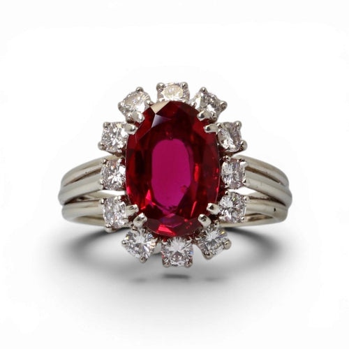 Bague 48 Bague ancienne en platine et or blanc, rubis et diamants 58 Facettes