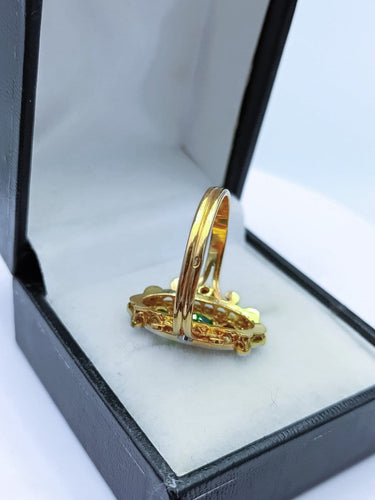 emerald-and-diamond-marquise-ring-8.jpg
