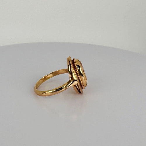 https://cdn.shopify.com/s/files/1/0829/5212/6812/files/Vintage_14K_Yellow_Gold_Natural_Citrine_Ring_2.jpg?v=1791289984