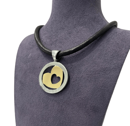 Bulgari - Pendentif cœur en or 750 et acier