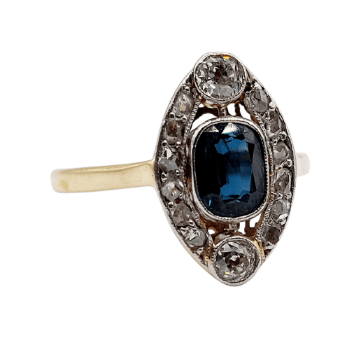 Bague 51.5 Bague marquise ancienne en or 18k et platine, saphir et diamants, vers 1920 58 Facettes A07898