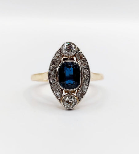 Bague 51.5 Bague marquise ancienne en or 18k et platine, saphir et diamants, vers 1920 58 Facettes A07898