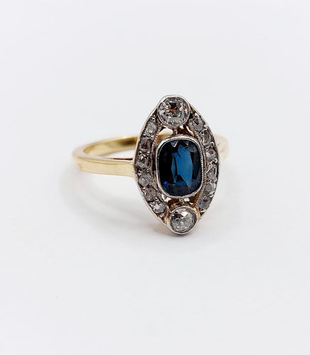 Bague 51.5 Bague marquise ancienne en or 18k et platine, saphir et diamants, vers 1920 58 Facettes A07898