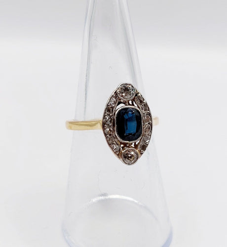 Bague 51.5 Bague marquise ancienne en or 18k et platine, saphir et diamants, vers 1920 58 Facettes A07898