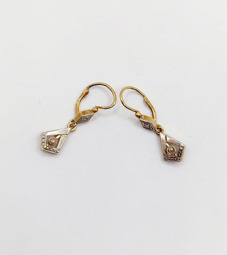 Boucles d'oreilles Boucles d’oreilles dormeuses Art déco en or 18k, perle et diamants taille rose, vers 1910 58 Facettes A07897