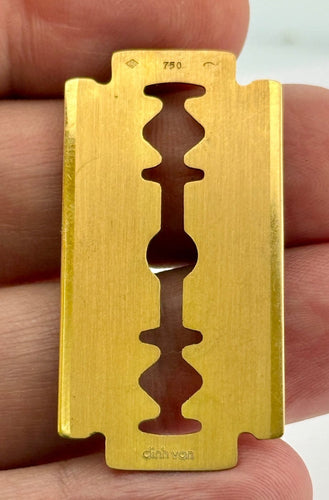 Pendentif Dinh Van - Pendentif lame de rasoir grand modèle en or jaune 18k 58 Facettes 13322