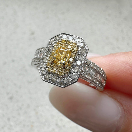 yellow-diamond-109ct-ring-18k-white-gold-3 (1).jpg