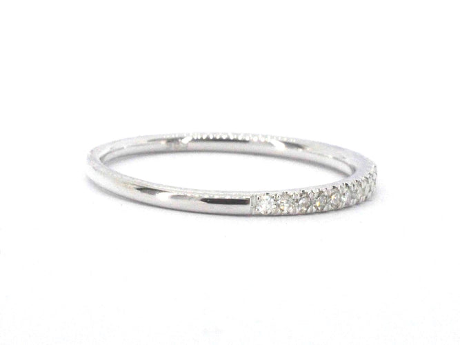 Bague 53 Bague en or blanc avec diamants 58 Facettes 2620