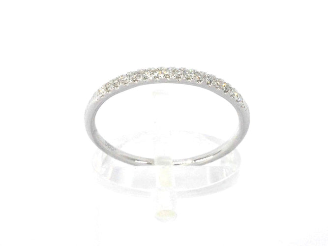 Bague 53 Bague en or blanc avec diamants 58 Facettes 2620