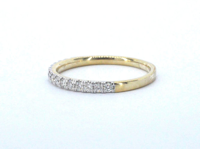 Bague 53 Bague en or 14 carats (585) et diamants 58 Facettes 2622