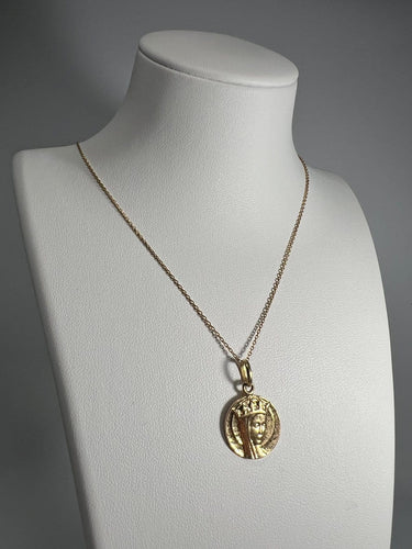 Pendentif Médaille en or 18 carats représentant une Vierge couronnée 58 Facettes 278