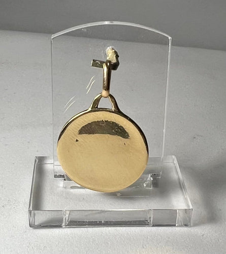 Pendentif Mazzoni - Médaille en or 18 carats représentant la Vierge 58 Facettes 281