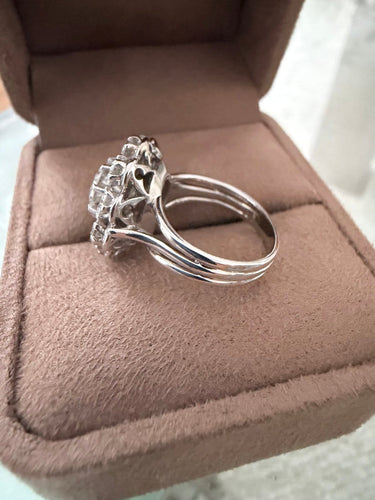 Bague 49 Bague Marguerite Art déco en platine et or blanc 18k, diamants 58 Facettes :mm
