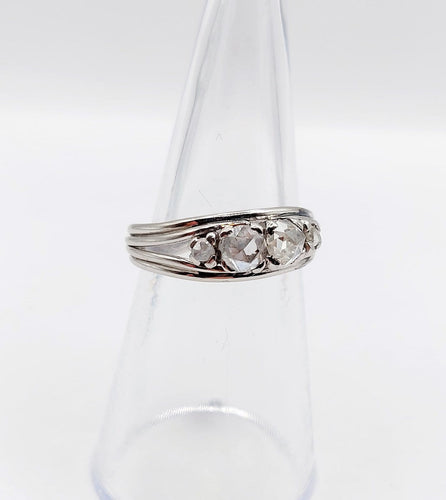 Bague 51.5 Bague jarretière Art déco en platine et diamants taille rose, vers 1920 58 Facettes A07907