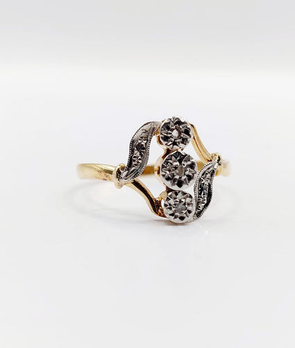 Bague 61 Bague ancienne à fleurs en or 18k et diamants taille rose 58 Facettes A07909