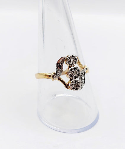 Bague 61 Bague ancienne à fleurs en or 18k et diamants taille rose 58 Facettes A07909