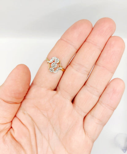 Bague 61 Bague ancienne à fleurs en or 18k et diamants taille rose 58 Facettes A07909