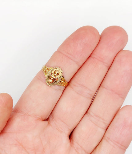 Bague 58 Bague chevalière victorienne en or rose 18k, fleur, vers 1890 58 Facettes A07917