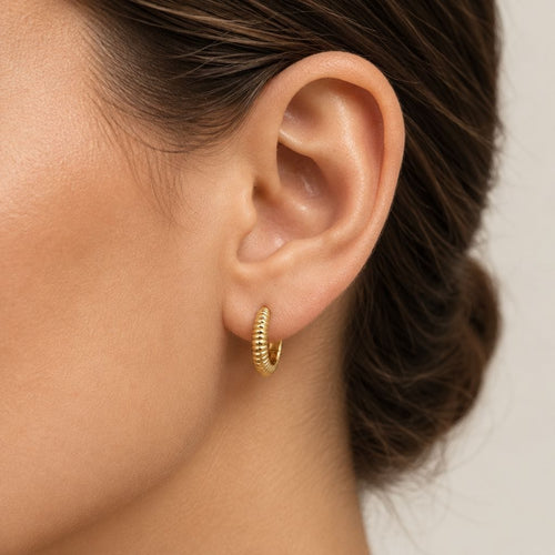 Boucles d'oreilles Créoles vintage côtelées en or 14k 58 Facettes 11234