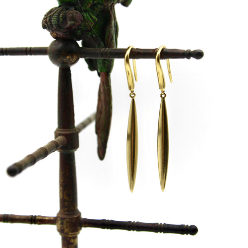 Boucles d'oreilles Tiffany & Co. - Boucles d’oreilles pendantes Feather Drop en or 18k 58 Facettes 11237