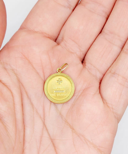 Pendentif Augis - Pendentif médaille d’amour en or 18k, 17 mm 58 Facettes A07769