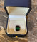 Bague 56 Bague en or gris 18 carats, tourmaline verte de 8,50 ct et diamants 58 Facettes B405