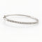 Bracelet Bracelet jonc en or blanc 18 carats et diamants taille brillant 58 Facettes 38086
