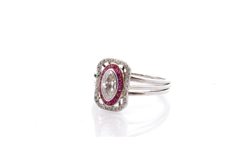 Bague 56 Bague Art déco en or 18k et platine, diamants et rubis 58 Facettes 27355