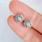 Boucles d'oreilles Embrace - Puces halo en or blanc 18k, diamants taille coussin, 0,50 ct 58 Facettes GER1353WG_20261009