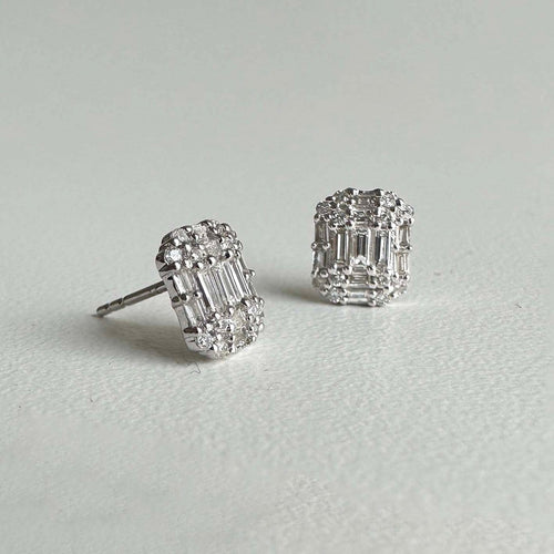 Boucles d'oreilles Boucles d’oreilles en or blanc 18k, diamants taille émeraude, 0,54 ct 58 Facettes GER1049WG_20261009