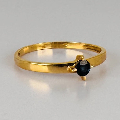 Bague 55 Bague solitaire en or jaune 14k avec saphir bleu 58 Facettes 2609011