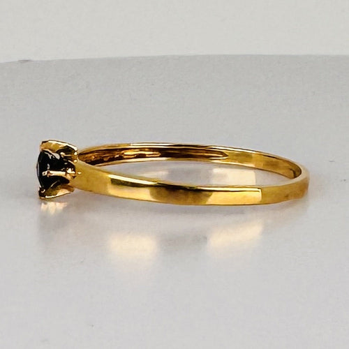 Bague 55 Bague solitaire en or jaune 14k avec saphir bleu 58 Facettes 2609011