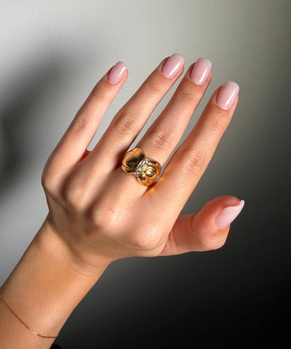 Bague 52 Van Cleef & Arpels - Bague cocktail en or jaune 18 carats avec diamants, vers 1960 58 Facettes bague-vc