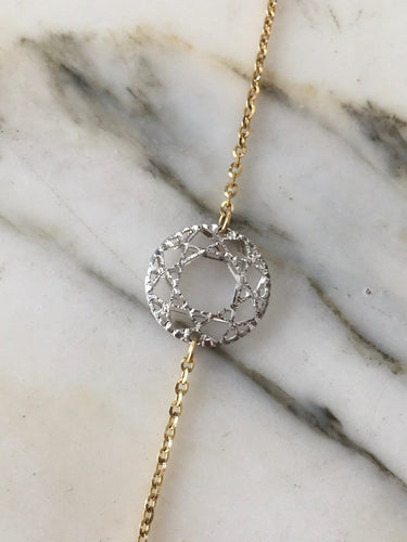 Collier Collier sautoir en or blanc et jaune 18k 58 Facettes 303