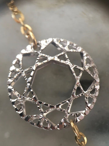 Collier Collier sautoir en or blanc et jaune 18k 58 Facettes 303